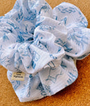 Handmade Christmas Toile Scrunchie: XL Cotton Seersucker