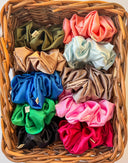 Green Satin Christmas Scrunchie | XL scrunchie